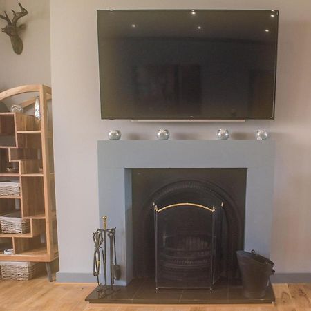 Luxury Super Central Cottage With A Hot Tub/ Gym Portree Kültér fotó
