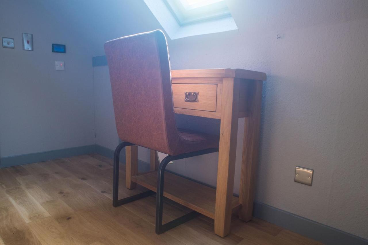 Luxury Super Central Cottage With A Hot Tub/ Gym Portree Kültér fotó