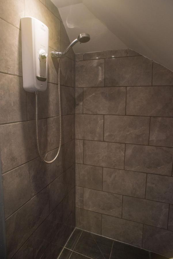 Luxury Super Central Cottage With A Hot Tub/ Gym Portree Kültér fotó