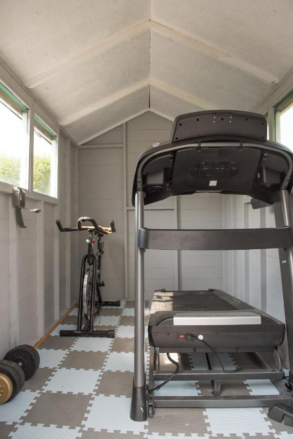 Luxury Super Central Cottage With A Hot Tub/ Gym Portree Kültér fotó
