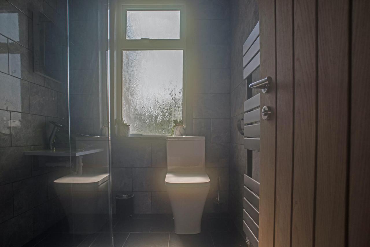 Luxury Super Central Cottage With A Hot Tub/ Gym Portree Kültér fotó