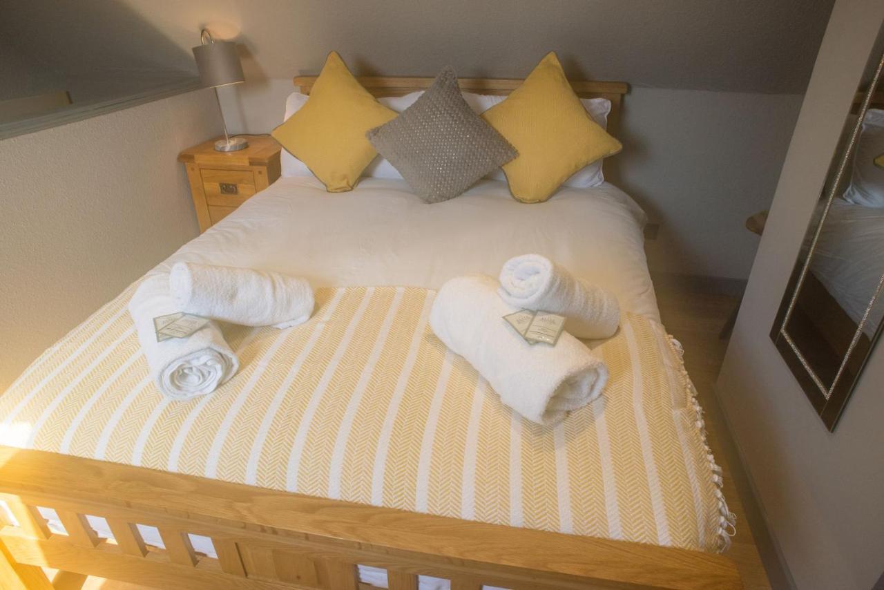 Luxury Super Central Cottage With A Hot Tub/ Gym Portree Kültér fotó