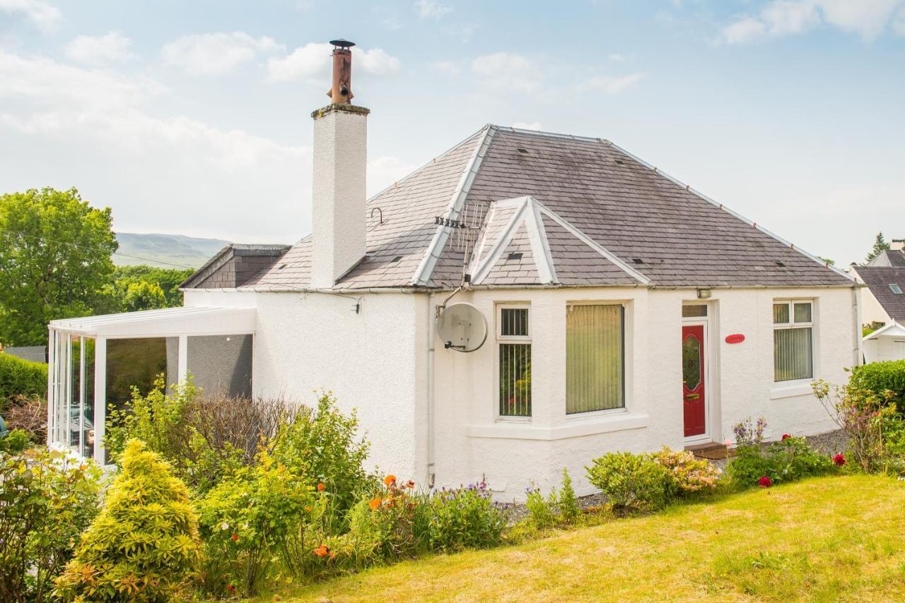 Luxury Super Central Cottage With A Hot Tub/ Gym Portree Kültér fotó